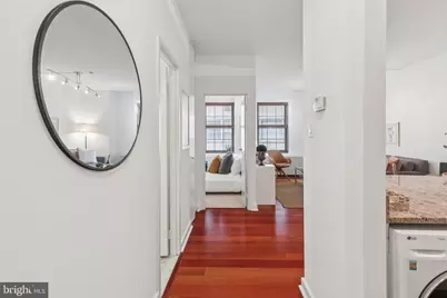 219 S 18th Street #1605, Philadelphia, PA 19103 - Photo 5