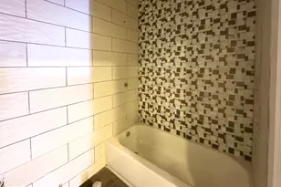 2812 W Susquehanna Ave, Philadelphia, PA 19121 - Photo 5