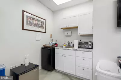 1420 Locust Street #420, Philadelphia, PA 19102 - Photo 17