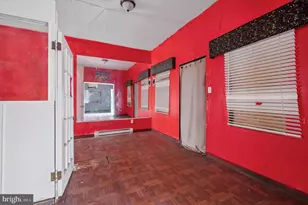 2205 Island Rd, Philadelphia, PA 19142 - Photo 9