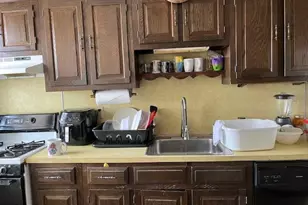 6721 Dorel St, Philadelphia, PA 19142 - Photo 5