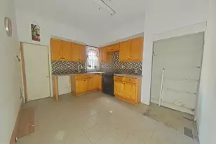 1708 N Lambert St, Philadelphia, PA 19121 - Photo 5