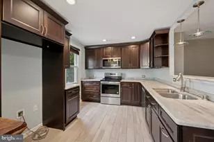 6504 Oxford Ave, Philadelphia, PA 19111 - Photo 7