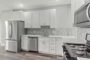 2303 Christian St, Philadelphia, PA 19146 - Photo 21