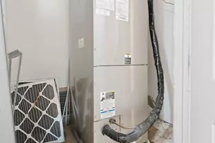 1910 N Gratz St, Philadelphia, PA 19121 - Photo 25