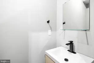 1329 Dickinson St, Philadelphia, PA 19147 - Photo 11