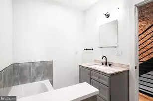 1329 Dickinson St, Philadelphia, PA 19147 - Photo 13
