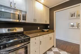 1016 Spruce St, Philadelphia, PA 19107 - Photo 19