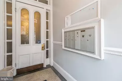 1016 Spruce Street #2F, Philadelphia, PA 19107 - Photo 3