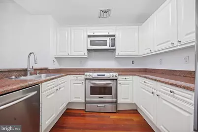 1500 Chestnut Street #15H, Philadelphia, PA 19102 - Photo 3