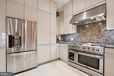 421 Chestnut Street #402, Philadelphia, PA 19106 - Photo 7