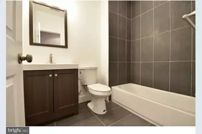 1211 N Franklin Street, Philadelphia, PA 19122 - Photo 5