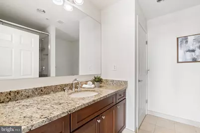 22 S Front Street #603, Philadelphia, PA 19106 - Photo 39