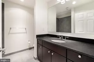 22 S Front St, Philadelphia, PA 19106 - Photo 31