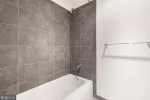 22 S Front St, Philadelphia, PA 19106 - Photo 33