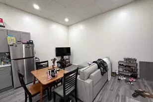 910 Arch St, Philadelphia, PA 19107 - Photo 5