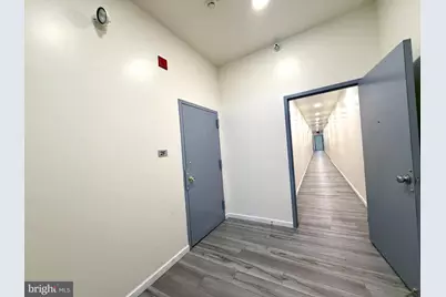 910 Arch Street #2F, Philadelphia, PA 19107 - Photo 15