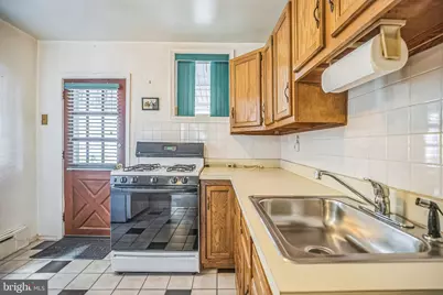 2914 S Sydenham Street, Philadelphia, PA 19145 - Photo 17