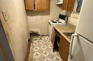 2364 N Bouvier St, Philadelphia, PA 19132 - Photo 9