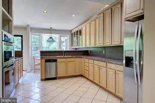 3425 W School House Ln, Philadelphia, PA 19129 - Photo 13