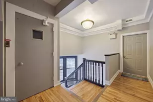 1723 Spruce St, Philadelphia, PA 19103 - Photo 9