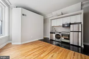1723 Spruce St, Philadelphia, PA 19103 - Photo 13