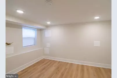 2001 S Norwood Street, Philadelphia, PA 19145 - Photo 17