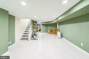 2233 Moore St, Philadelphia, PA 19145 - Photo 21