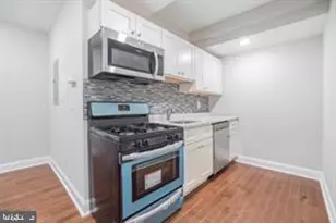 2031 N 8th St, Philadelphia, PA 19122 - Photo 15