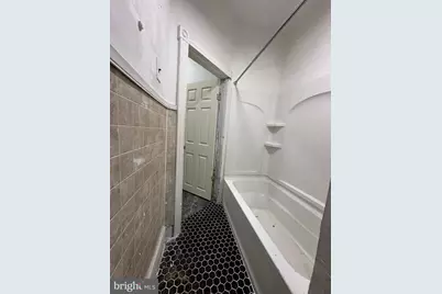 260 W Queen Lane, Philadelphia, PA 19144 - Photo 5