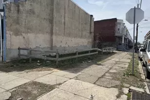 632 S 56th St, Philadelphia, PA 19143 - Photo 3