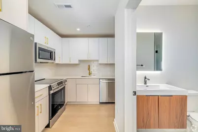 416 Vine Street #206, Philadelphia, PA 19106 - Photo 5