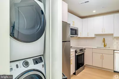 416 Vine Street #206, Philadelphia, PA 19106 - Photo 3