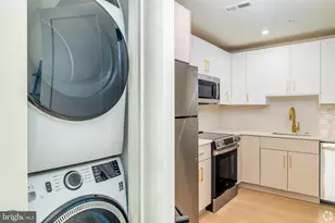 416 Vine St, Philadelphia, PA 19106 - Photo 3