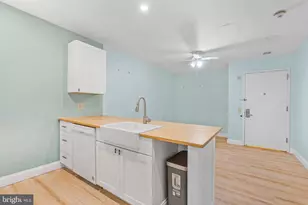 1100 Vine St, Philadelphia, PA 19107 - Photo 7