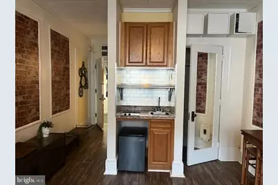 1324 Locust Street #1528, Philadelphia, PA 19107 - Photo 3