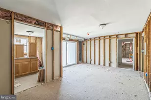 8030 Ditman St, Philadelphia, PA 19136 - Photo 11