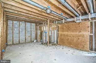 8030 Ditman St, Philadelphia, PA 19136 - Photo 27