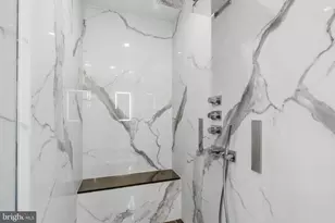 1911 Walnut St, Philadelphia, PA 19103 - Photo 15