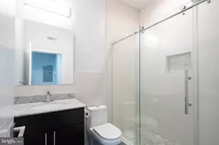 1752 N Marshall St, Philadelphia, PA 19122 - Photo 37