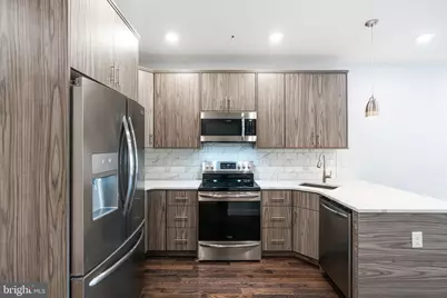 1752 N Marshall Street, Philadelphia, PA 19122 - Photo 5