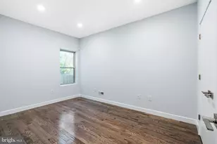 1752 N Marshall St, Philadelphia, PA 19122 - Photo 9