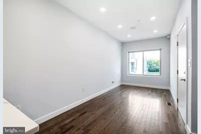 1752 N Marshall Street, Philadelphia, PA 19122 - Photo 3
