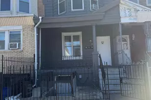 816 W Erie Ave, Philadelphia, PA 19140 - Photo 1