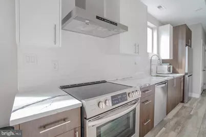 1068 N Front Street, Philadelphia, PA 19123 - Photo 5