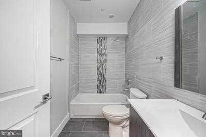 1070 N Front Street, Philadelphia, PA 19123 - Photo 15