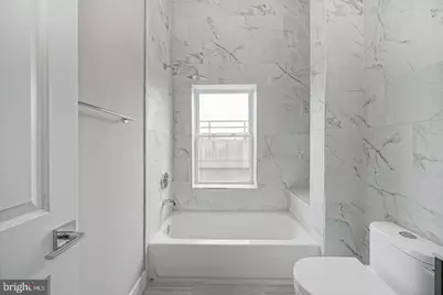 1072 N Front Street, Philadelphia, PA 19123 - Photo 27