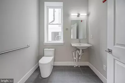 1072 N Front Street, Philadelphia, PA 19123 - Photo 37