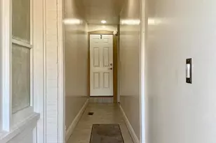 2510 S 71st St, Philadelphia, PA 19142 - Photo 7