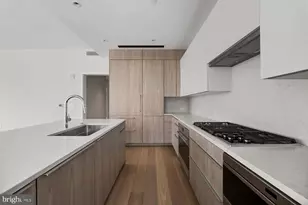 301 S Broad St, Philadelphia, PA 19107 - Photo 9